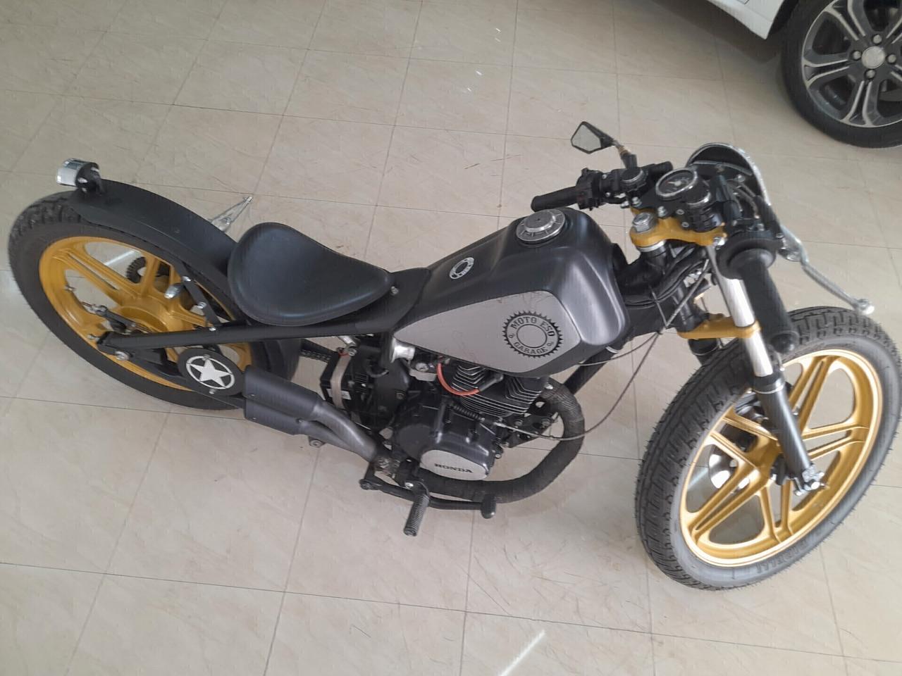 Honda CN 125 TRENTENNALE