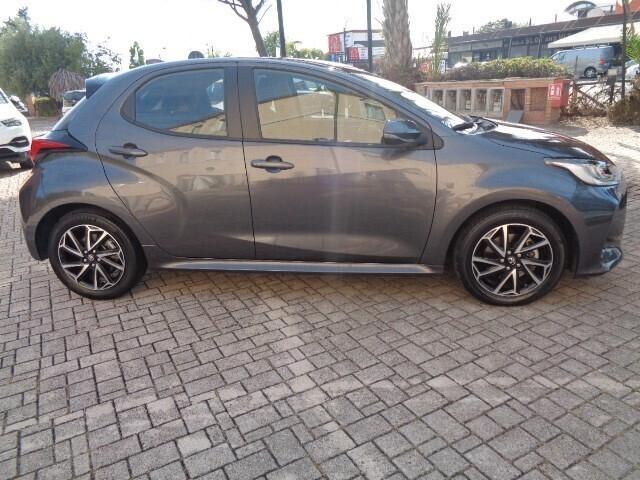 Toyota Yaris 1.5 Hybrid 5 porte Trend DARK GREY NESSUN VINCOLO DI FINANZIAMENTO