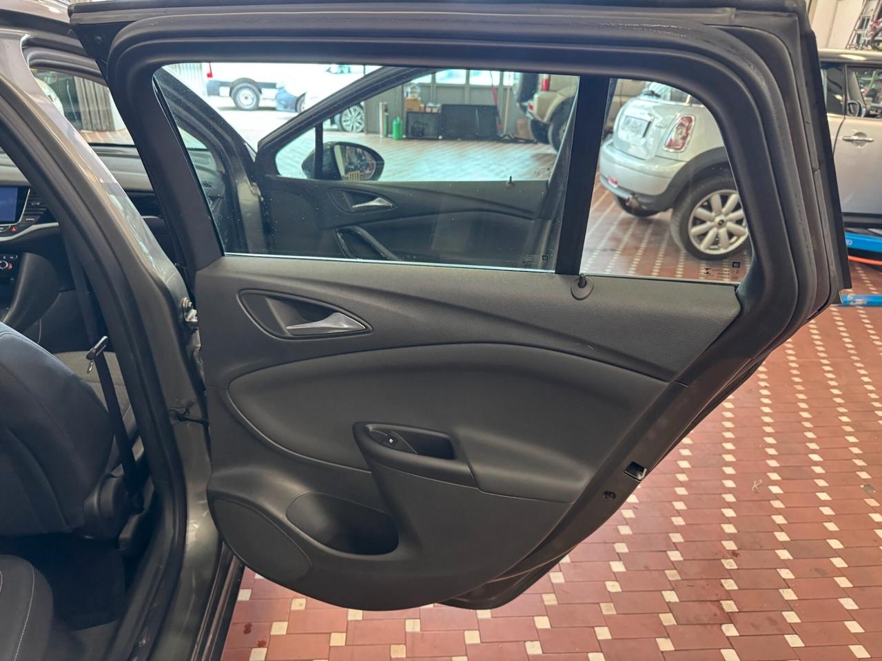 Opel Astra 1.4 Turbo 110CV EcoM Sports Tourer Innovation - UNICO PROPRIETARIO