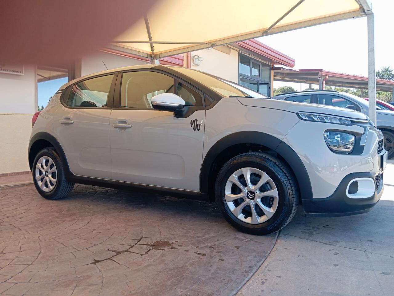 Citroen C3 PureTech 83 S&S You SOLO 692 KM???