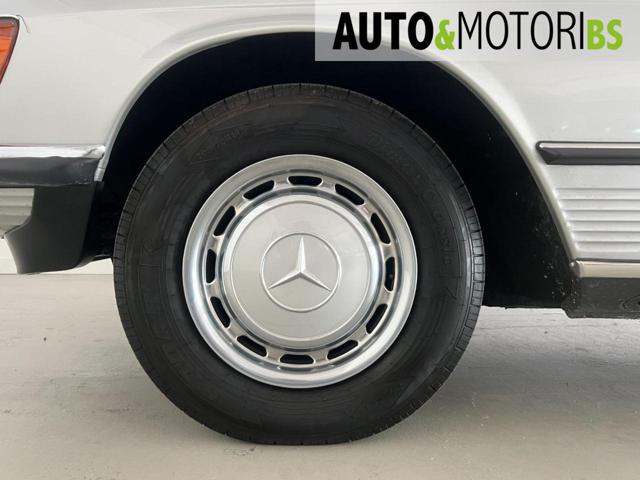 MERCEDES-BENZ SL 380 SL Roadster