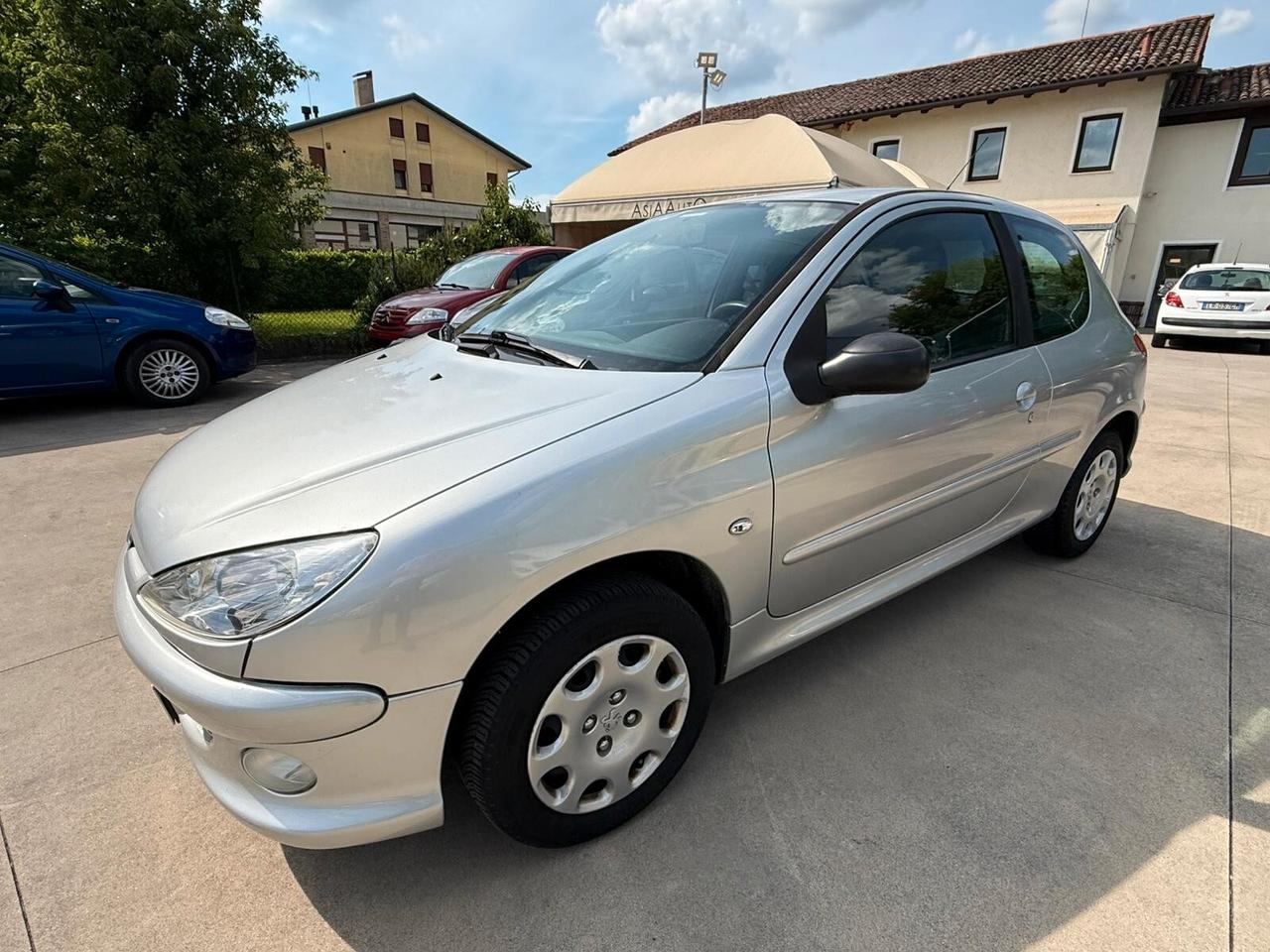 Peugeot 206 3p 1.4 clima NEO-PAT