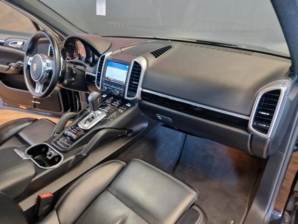 Porsche Cayenne 3.0 V6 tdi Platinum Edition 245cv tiptronic