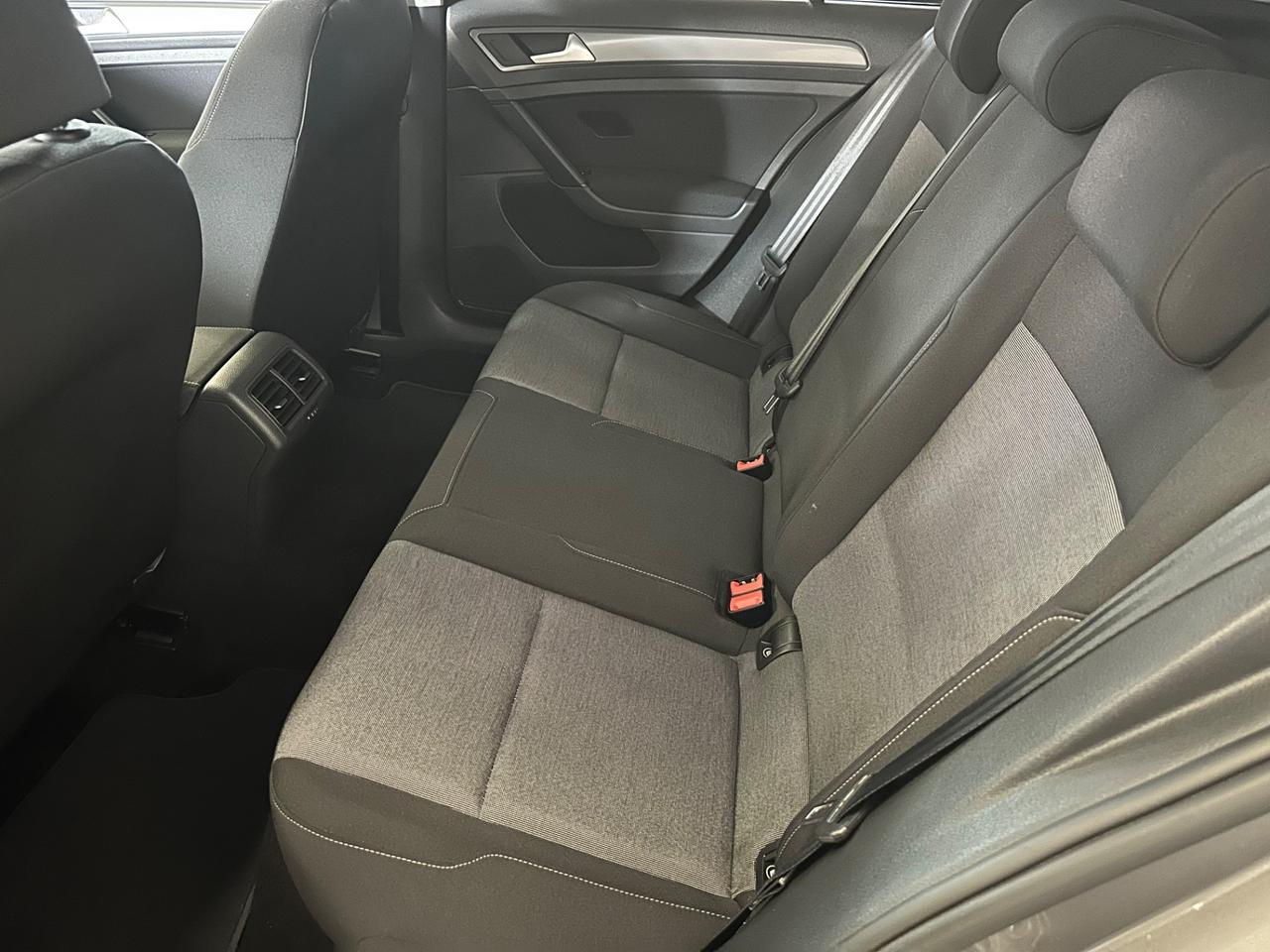 Volkswagen Golf 1.6 TDI BlueMotion Technology Ok Neopatentati