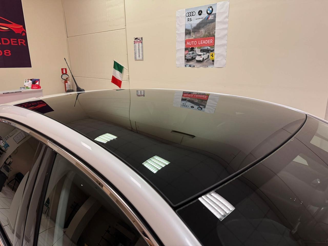 Peugeot 308 BlueHDi 130 S&S SW Allure