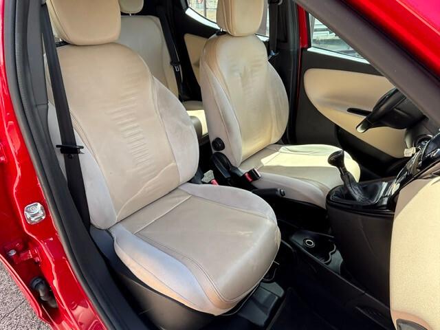 Lancia Ypsilon 1.3 MJT 16V 95 CV 5 porte S&S Gold