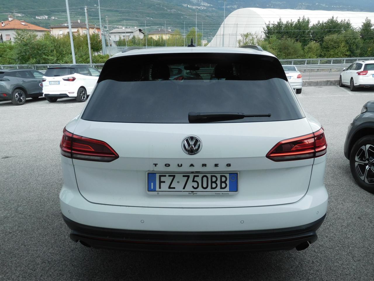 Volkswagen Touareg 3.0 V6 TDI SCR Black Style 231 cv 4Motion