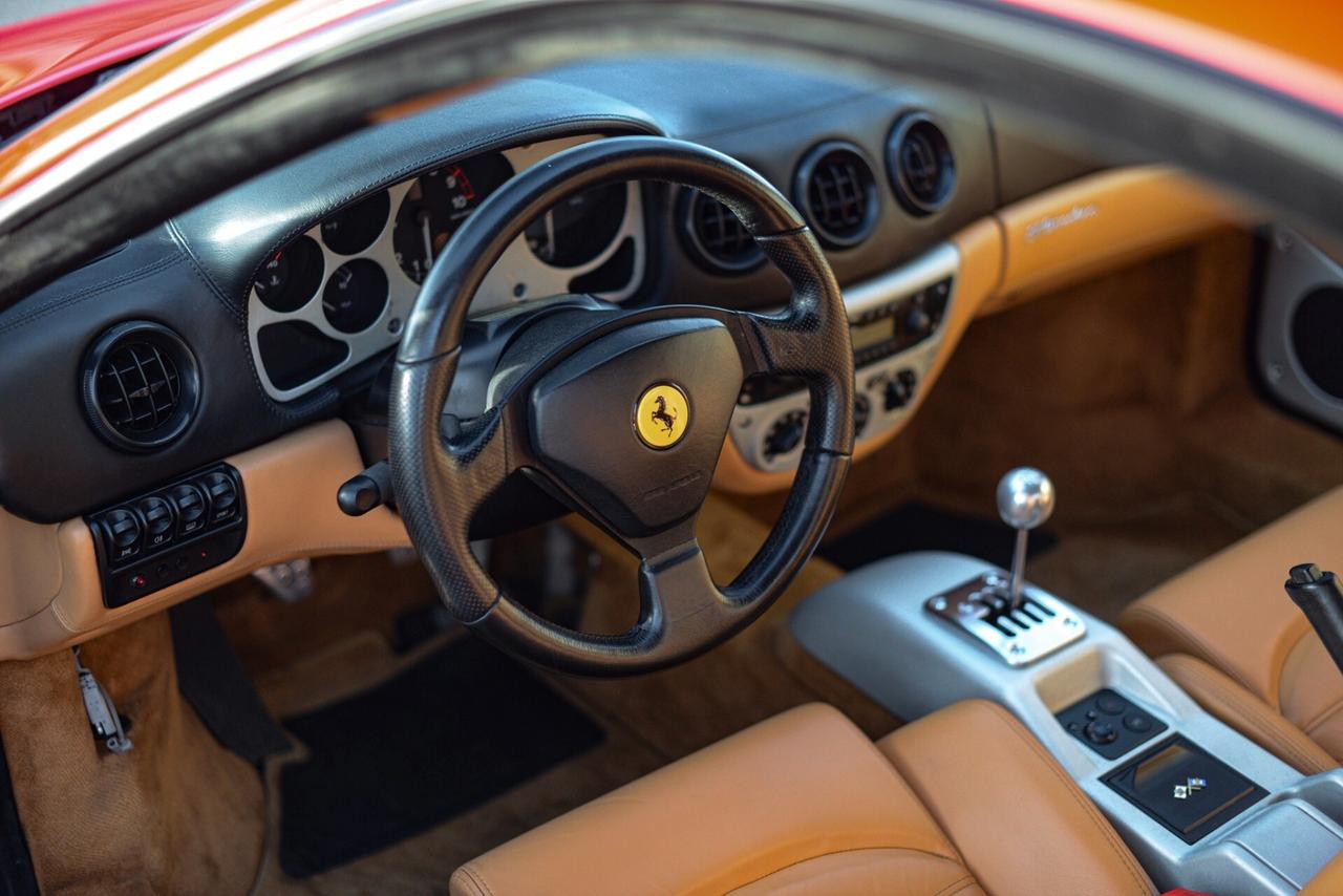 Ferrari 360 Modena MANUALE - interni BEIGE