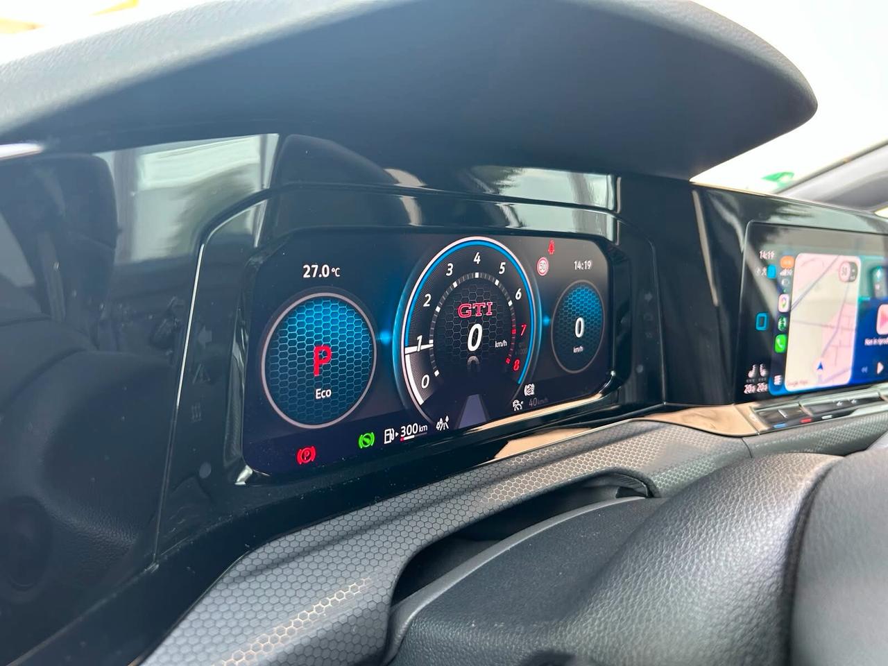 Volkswagen Golf GTI 2.0 TSI DSG