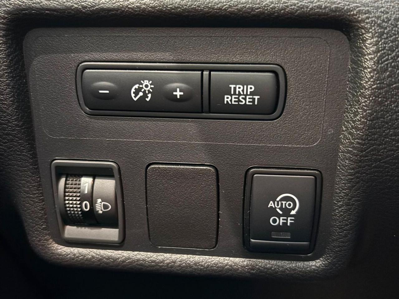 Nissan Micra 5 Porte 1.0 IG-T Eco Visia