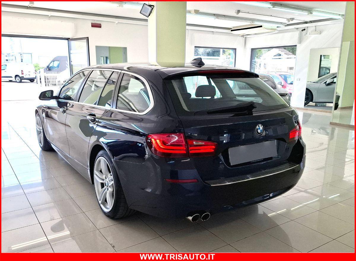 BMW 520d Aut.Touring Luxury (FARI XENO+GANCIO TRAINO+PELLE+NAVI)