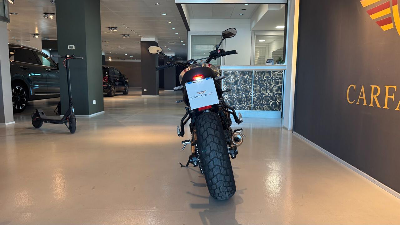 YAMAHA MOTO XSR 700- 2023