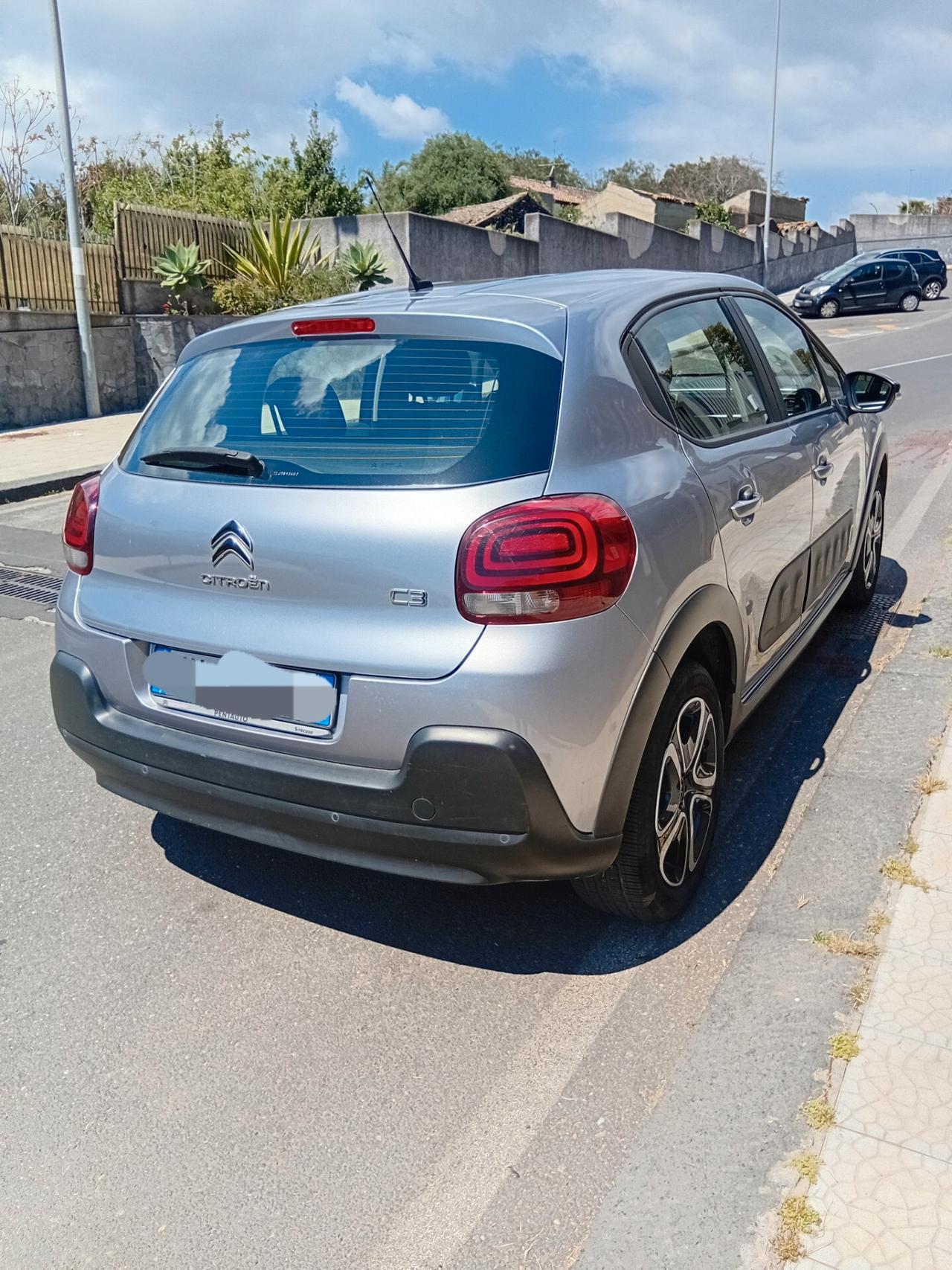 Citroen C3 PureTech 82 S&S Shine UTILITARIA AFFIDABILE