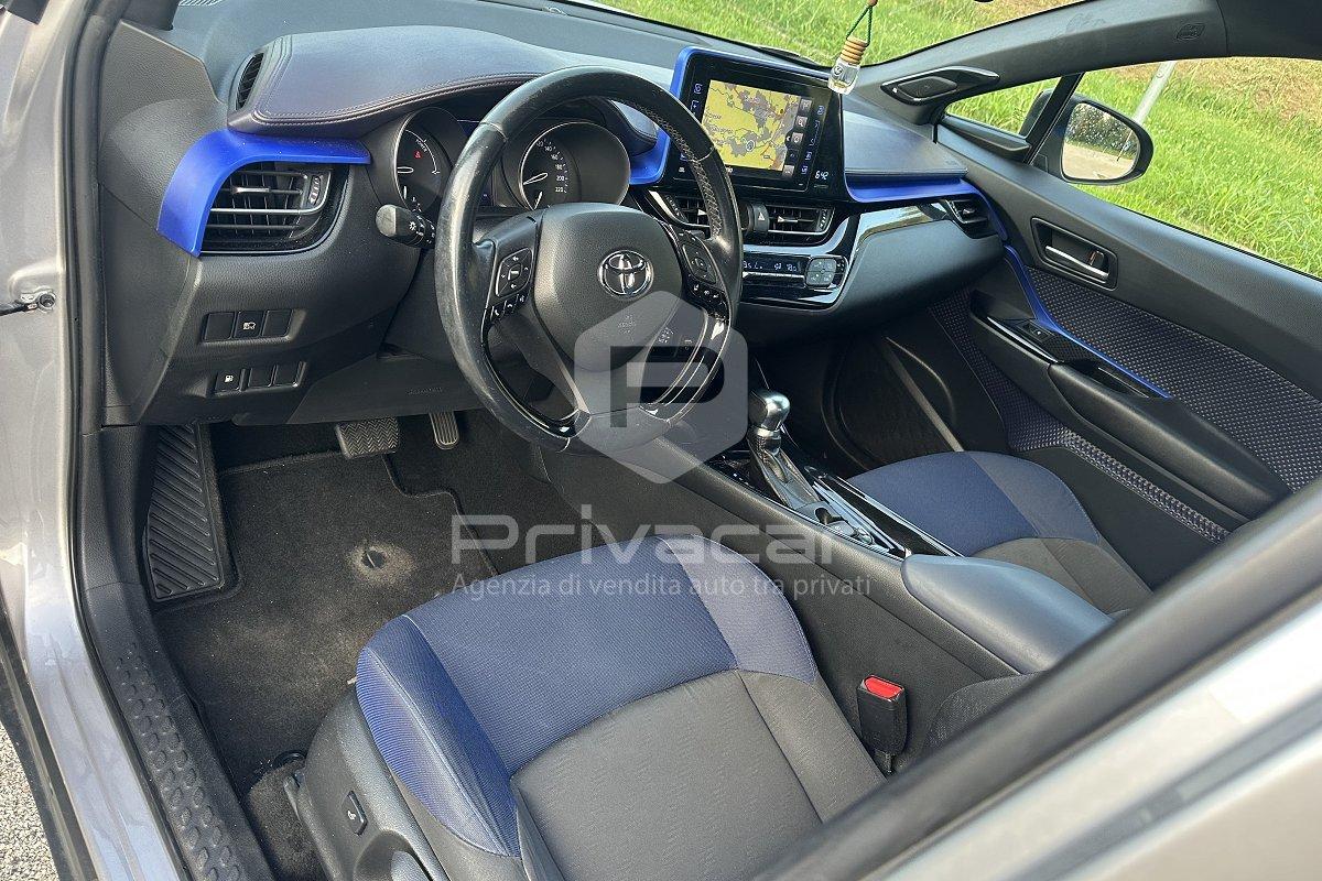 TOYOTA C-HR 1.8 Hybrid E-CVT Style