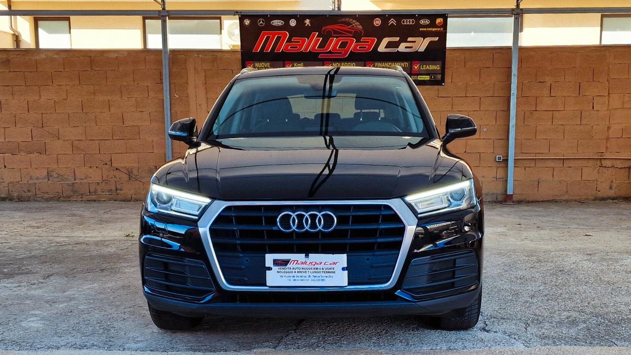 Audi Q5 30 TDI S tronic Business