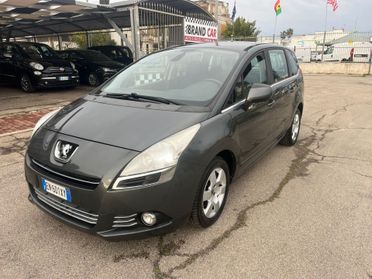 Peugeot 5008 1.6 HDi 115CV Active Unipro 2013