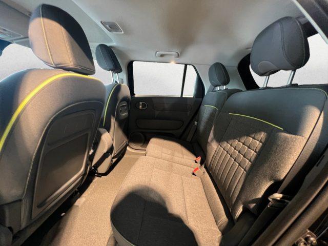 HYUNDAI INSTER Cross 49 kWh