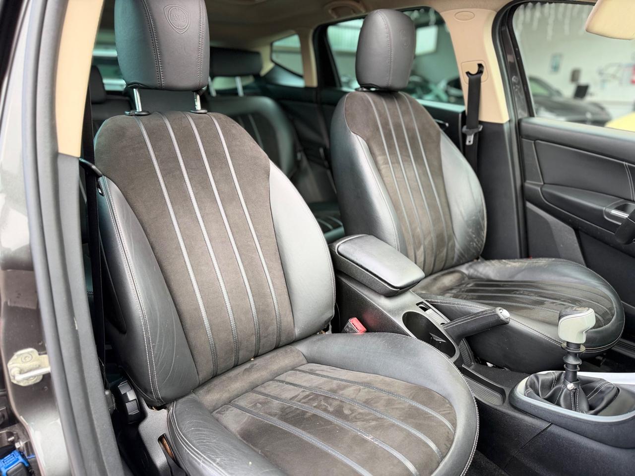 Lancia Delta 1.6 MJT DPF Platino CON TETTO APRIBILE