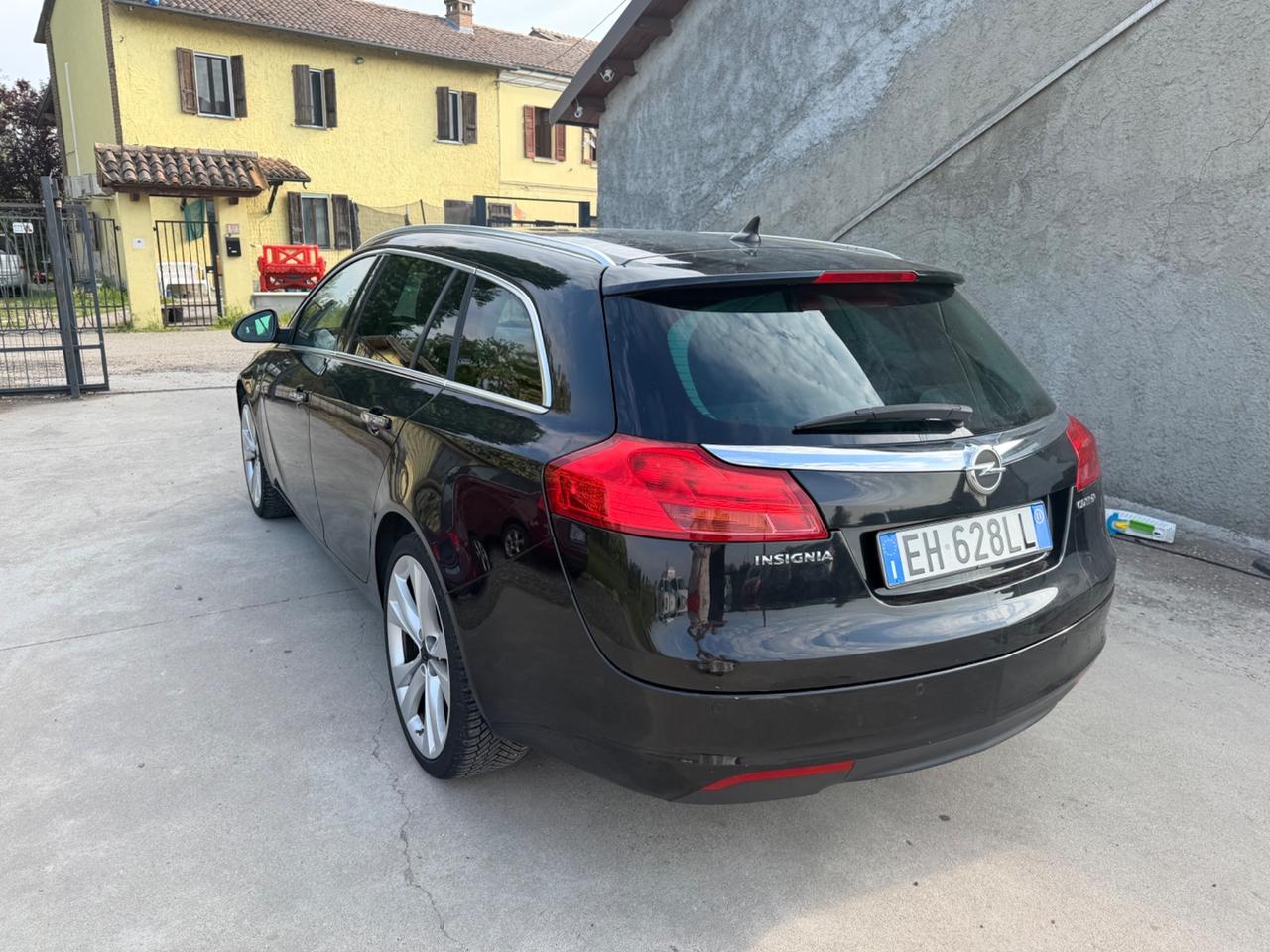 Opel Insignia 2.0 CDTI 160CV Sports Tourer automatica 4x4