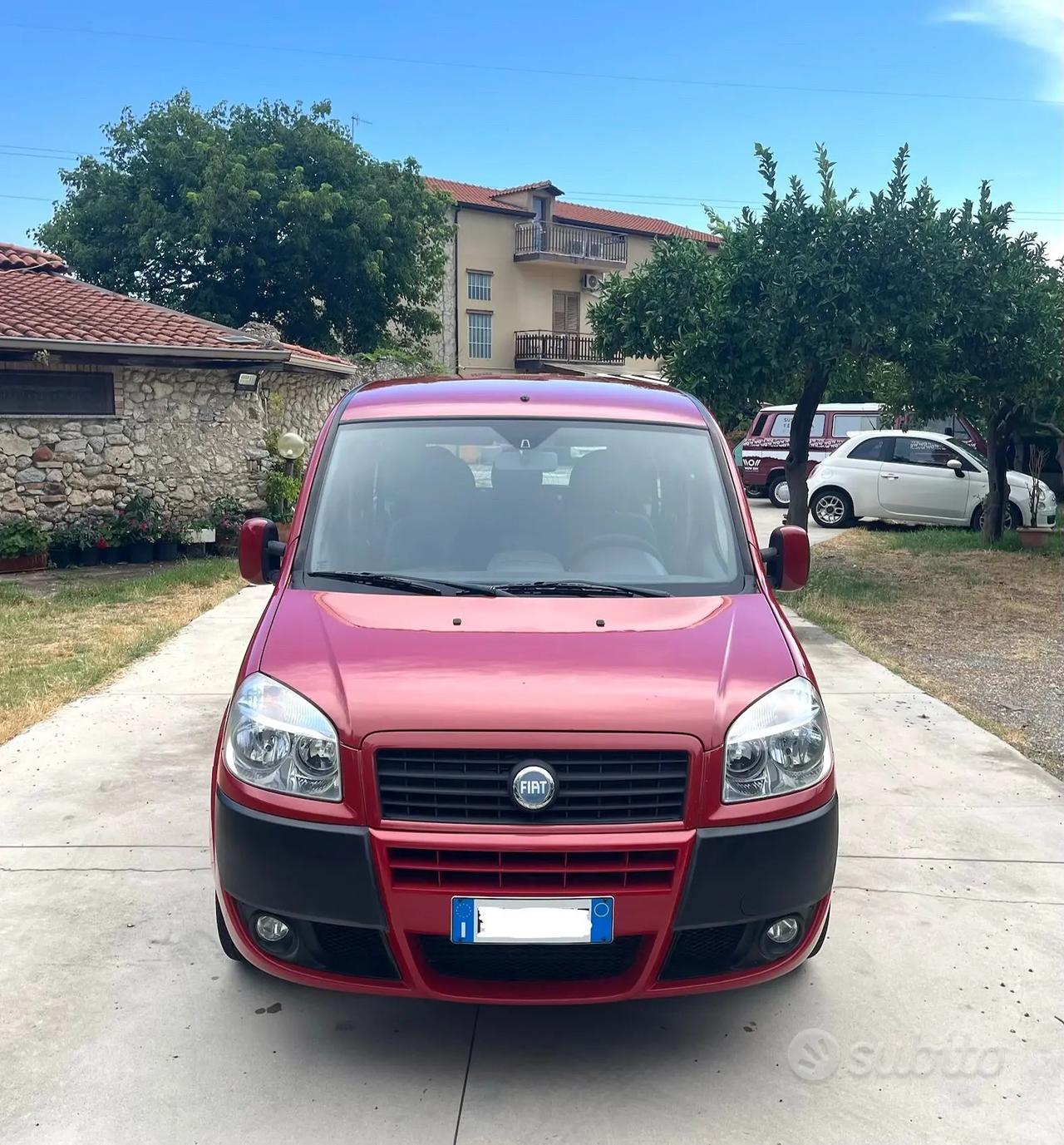Fiat Doblo 1.3 MTJ 85CV EURO4 POCHI KM 1PROPR NUOV