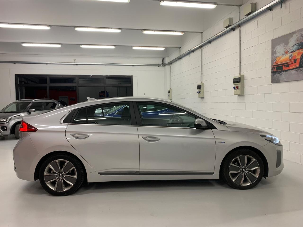 Hyundai Ioniq 1.6 Hybrid DCT Comfort