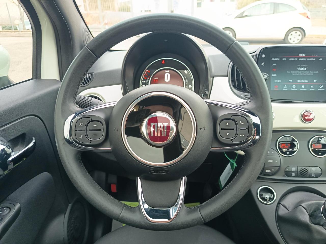 Fiat 500 1.0 Hybrid Dolcevita