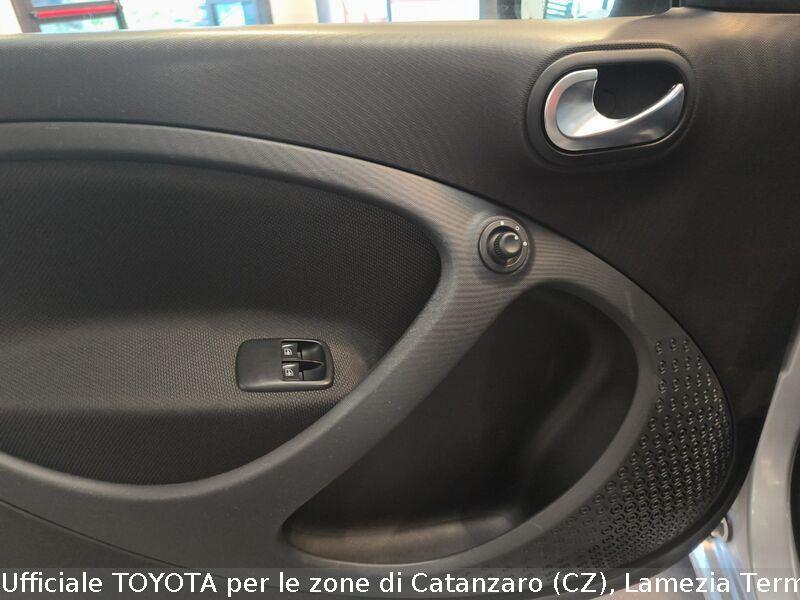 smart forfour forfour 70 1.0 twinamic Passion