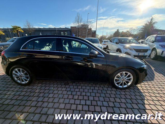 MERCEDES-BENZ A 160 d Executive