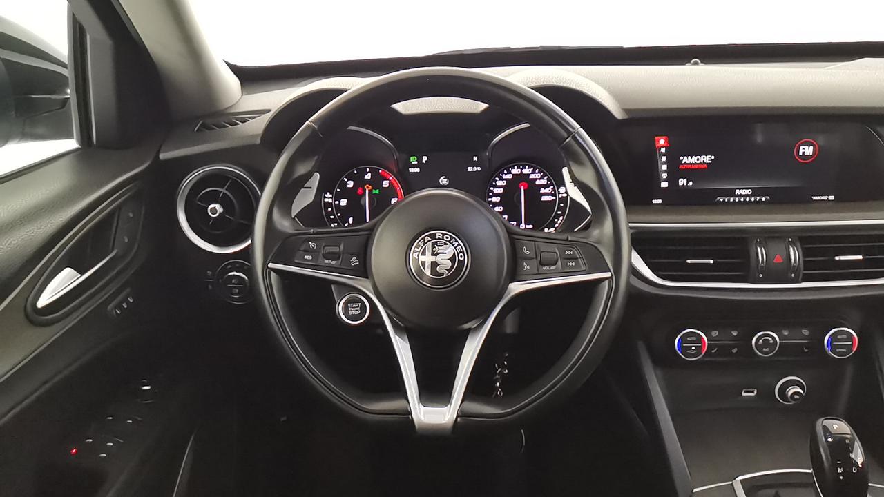 ALFA ROMEO Stelvio 2017 - Stelvio 2.2 t Executive Q4 210cv auto