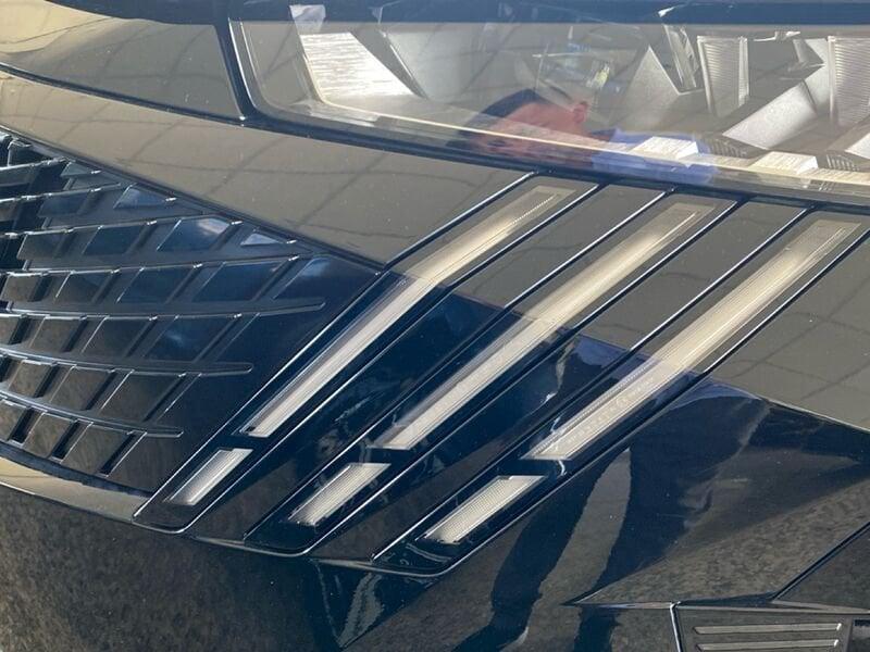 Peugeot 3008 Hybrid 145 GT e-DCS 6