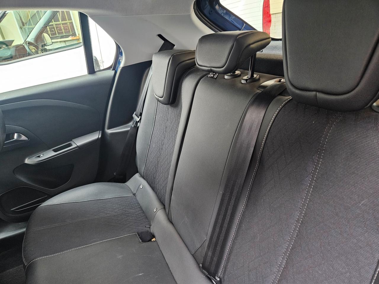 Opel Corsa 1.2 Elegance