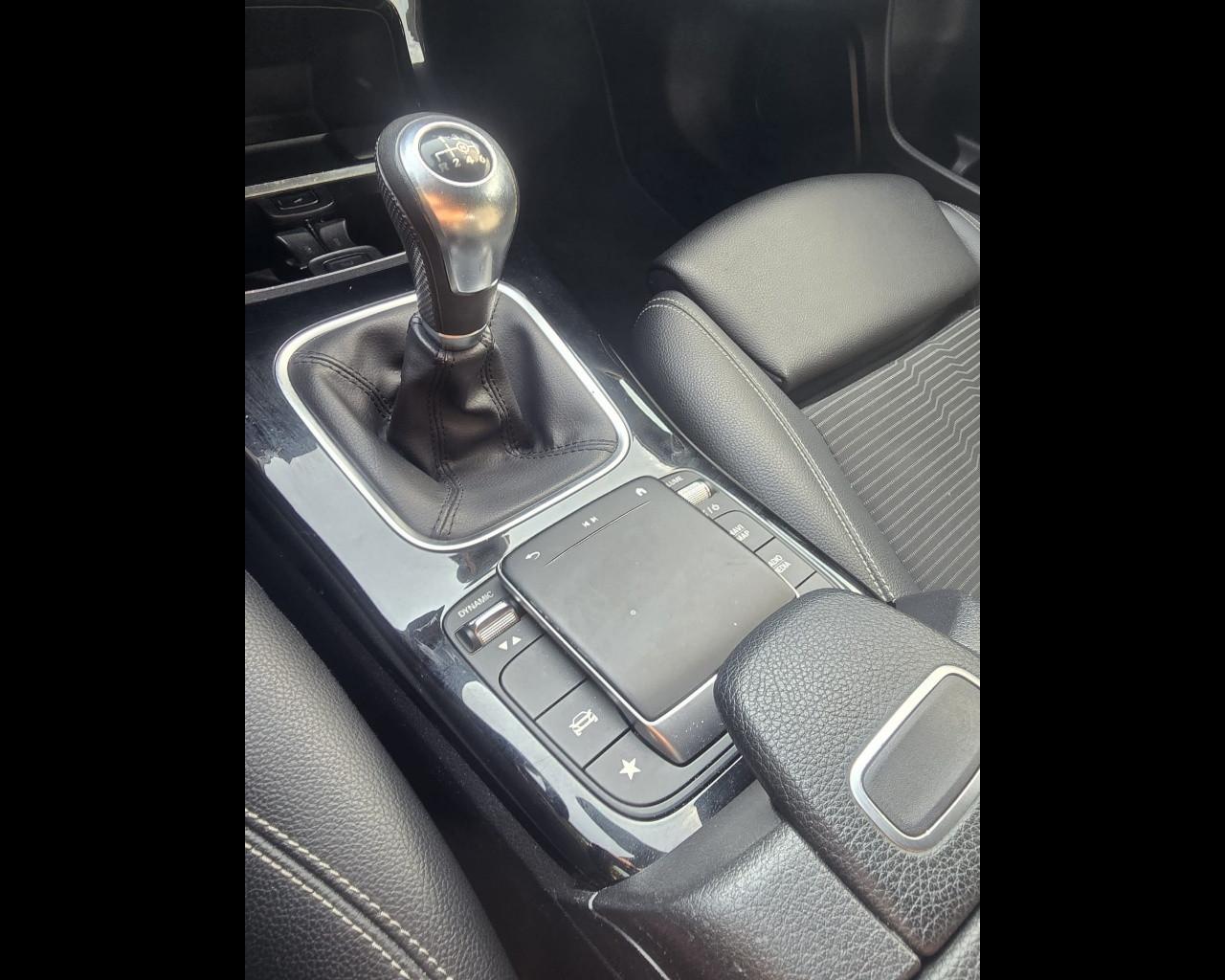 Mercedes-Benz Classe A - W177 - A 160 Business