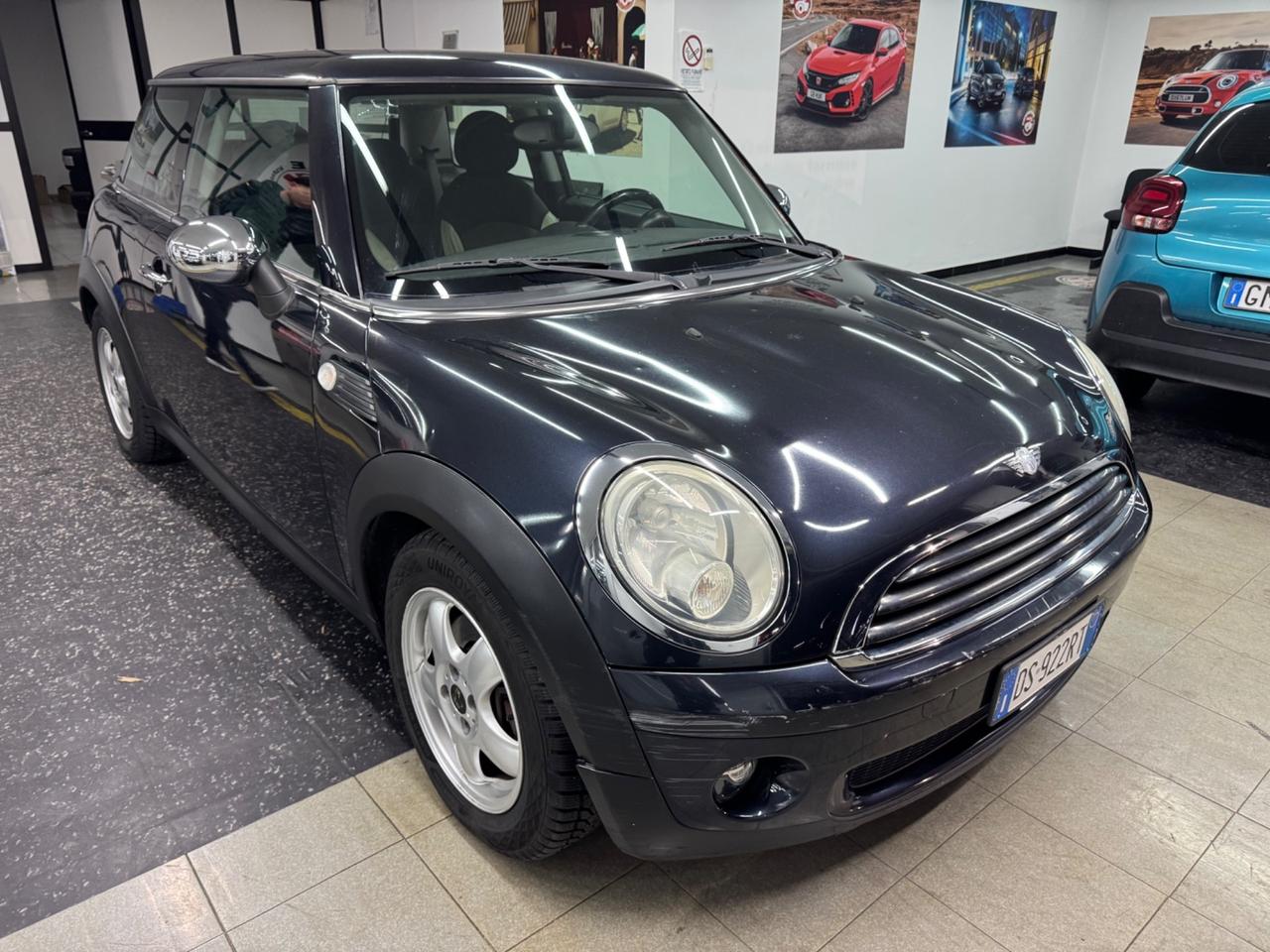 Mini 1.4 16V One Chili