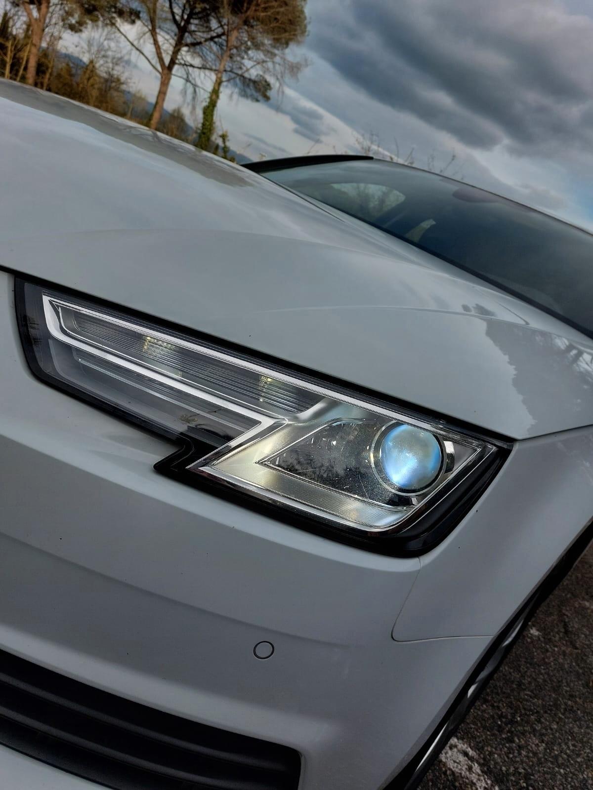 Audi A4 Avant 2.0 TDI 150 CV S tronic SLine