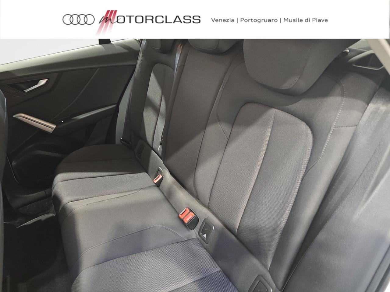 Audi Q2 30 2.0 tdi business s tronic