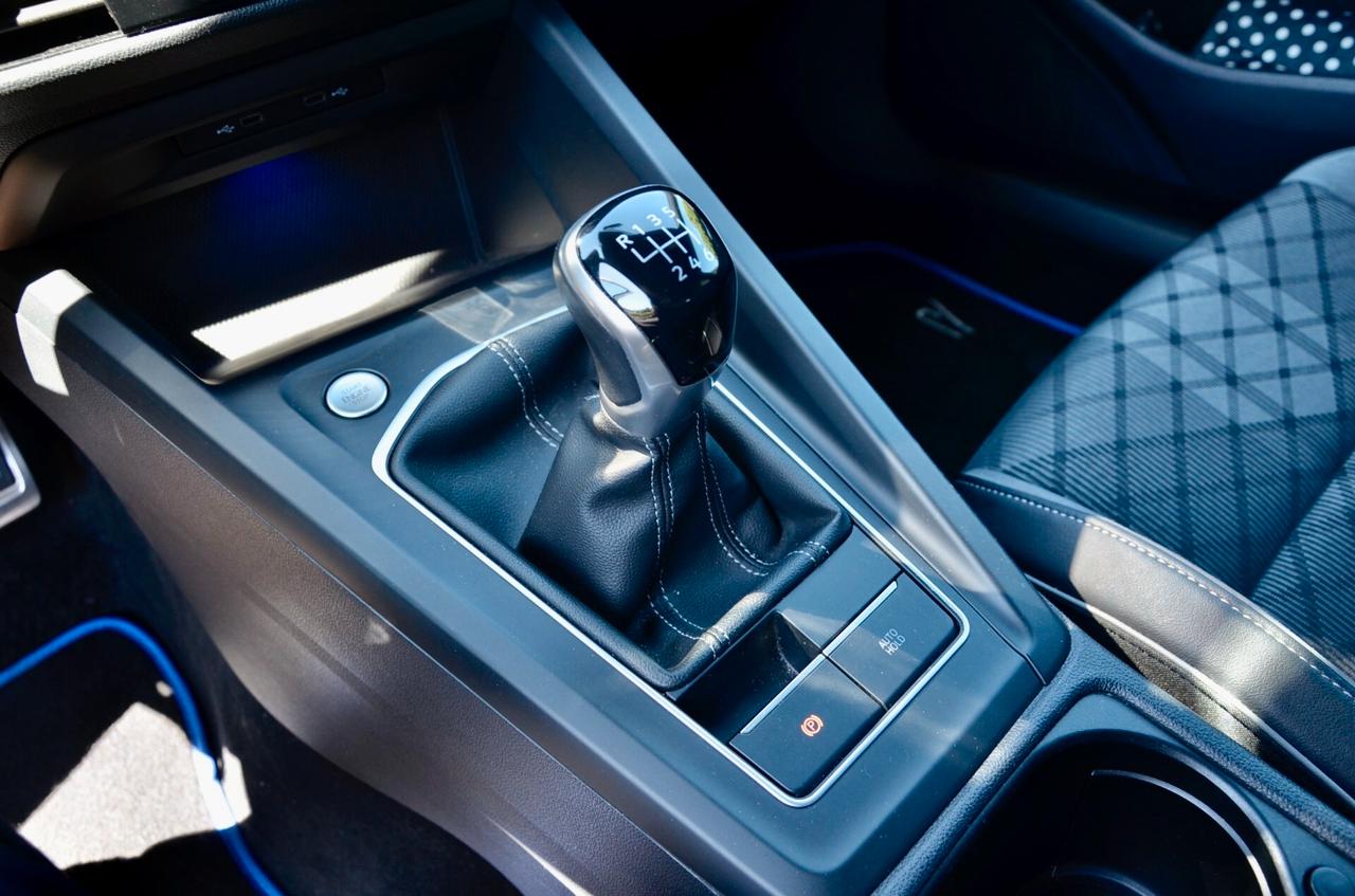 VW GOLF 1.5 TSI EVO R-LINE 130cv, PREZZO REALE, UFF ITALIANA, EURO 6D, IQ LED, APPLE ANDROID, PERMUTE
