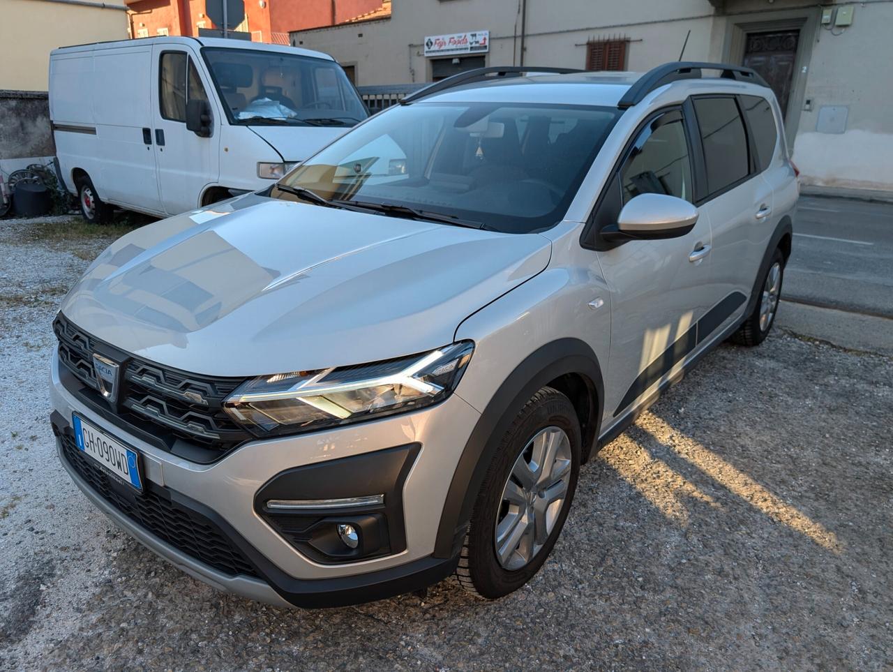 Dacia Jogger 1.0 TCe GPL 100 CV 5 posti Comfort SOLO KM 46500 TAGLIANDI