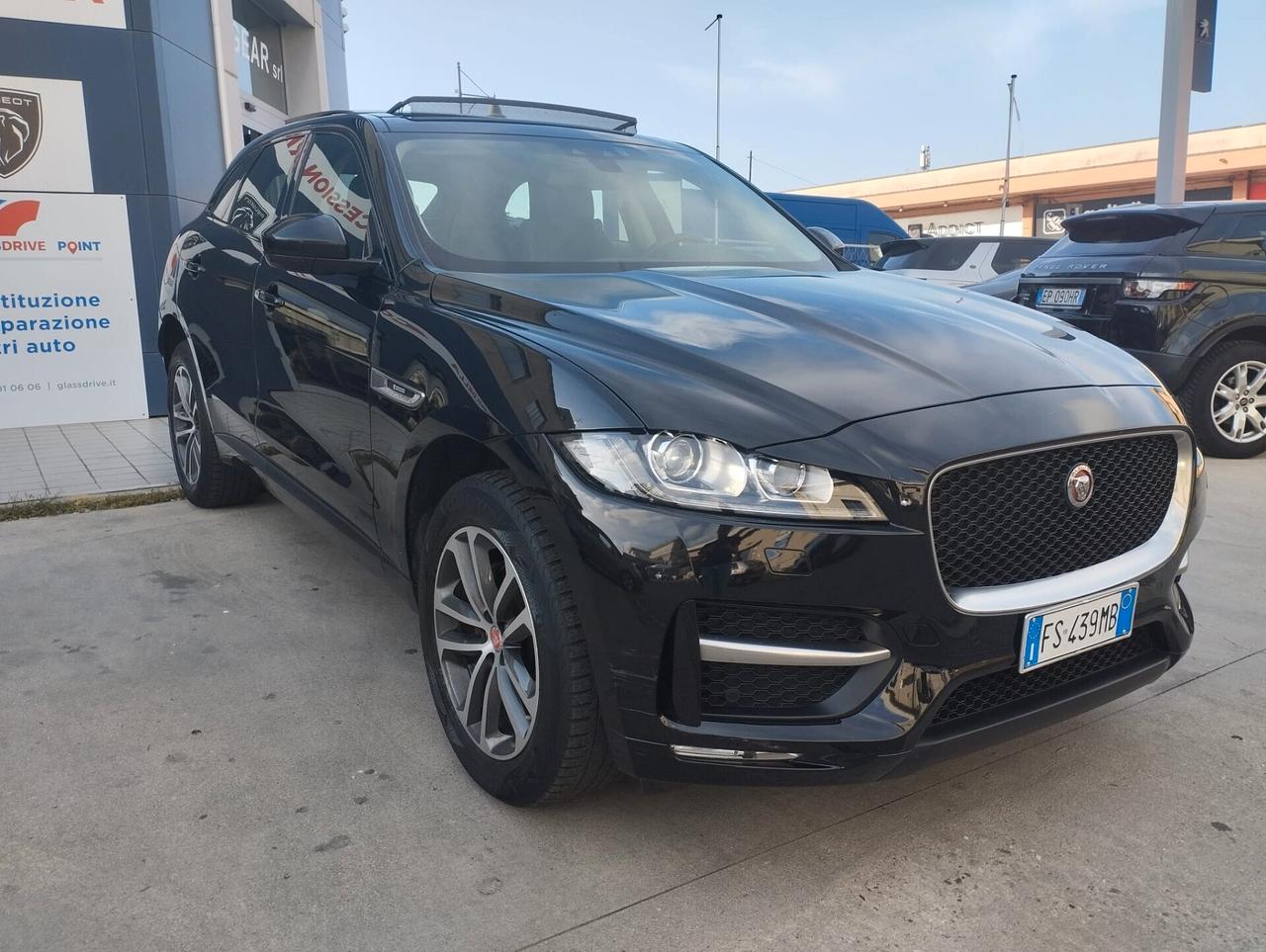 Jaguar F-Pace 2.0 D 180 CV AWD aut. R-Sport