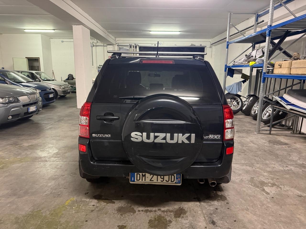 Suzuki Grand Vitara 1.9 DDiS 5 porte