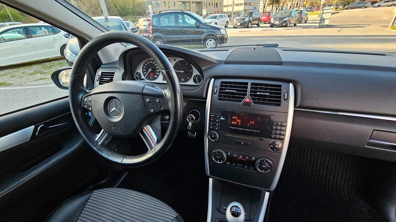 Mercedes-benz B 180 B 180 CDI Sport