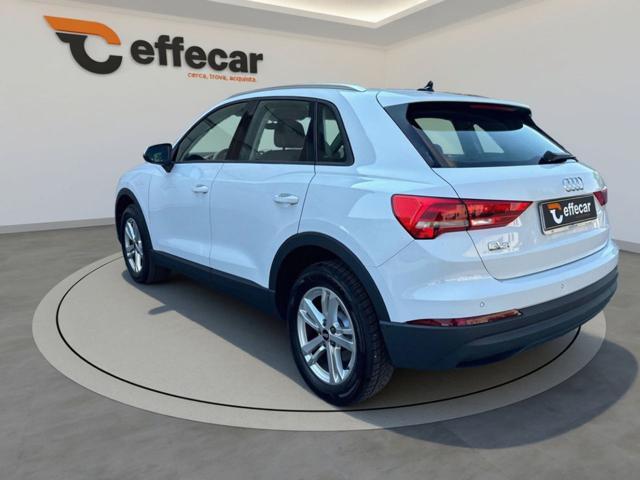 AUDI Q3 35 TDI S tronic Business