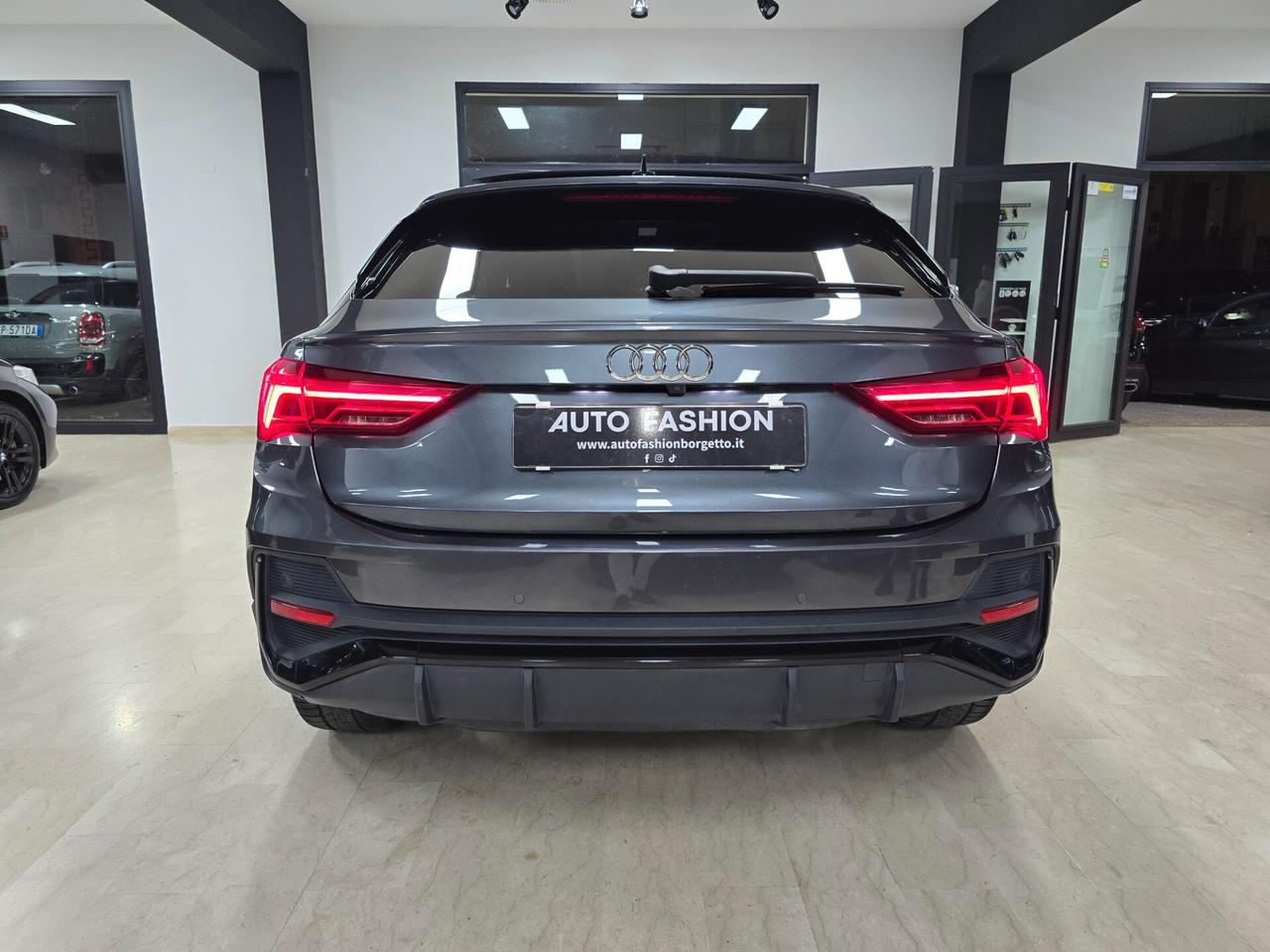 Audi Q3 SPB 35 TDI S tronic line (Tetto)