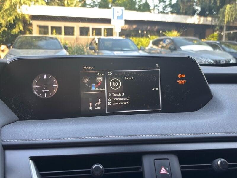Lexus UX Hybrid Premium 2WD