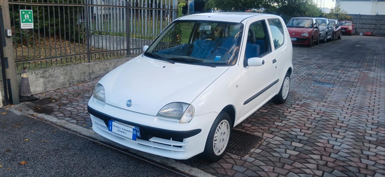 Fiat 600 pochi km clima