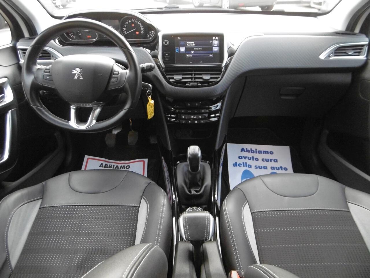 Peugeot 2008 BlueHDi 100 Allure