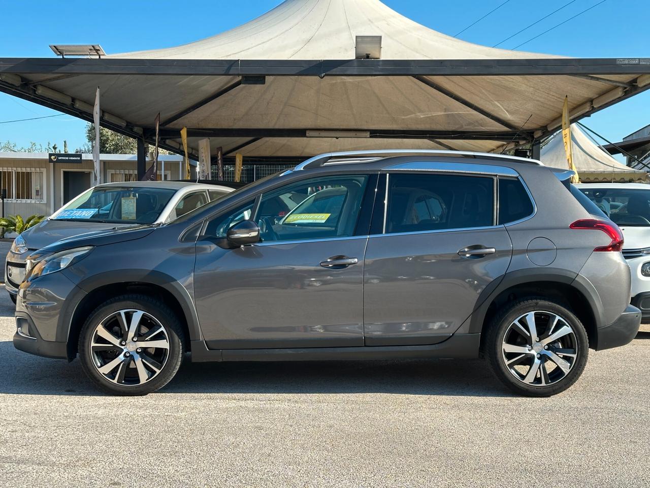 PEUGEOT 2008 BlueHDi 120 S&S Allure