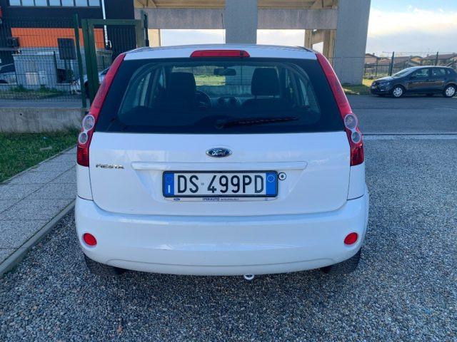 FORD Fiesta 1.2 16V 5p. Ghia