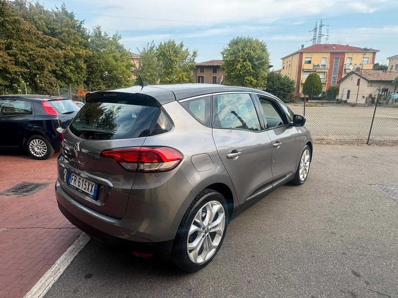 Renault Scenic Scénic 2018 1.4 Diesel 110 CV Energy Sport Ed2