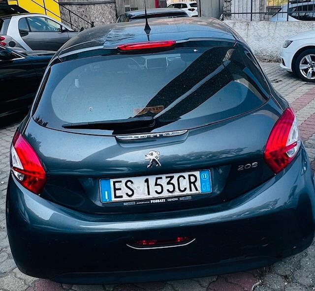 Peugeot 208 1.2 VTi 82 CV 5 porte Allure