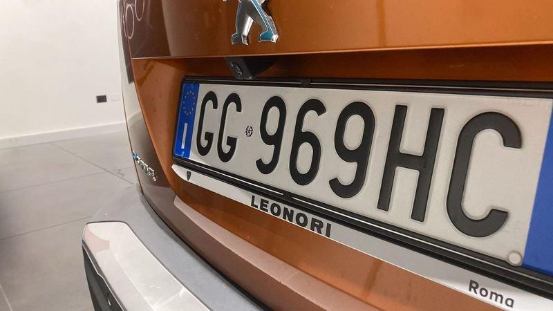 Peugeot 2008 motore elettrico 136 CV Allure Pack